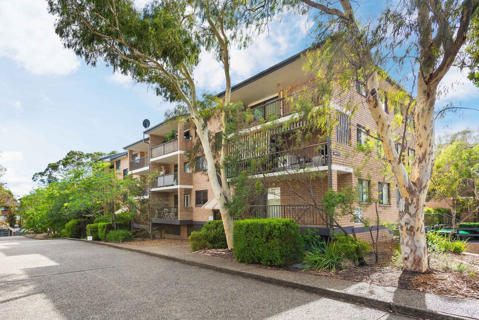 1/131-139 Oak Road, Kirrawee NSW 2232, Image 1