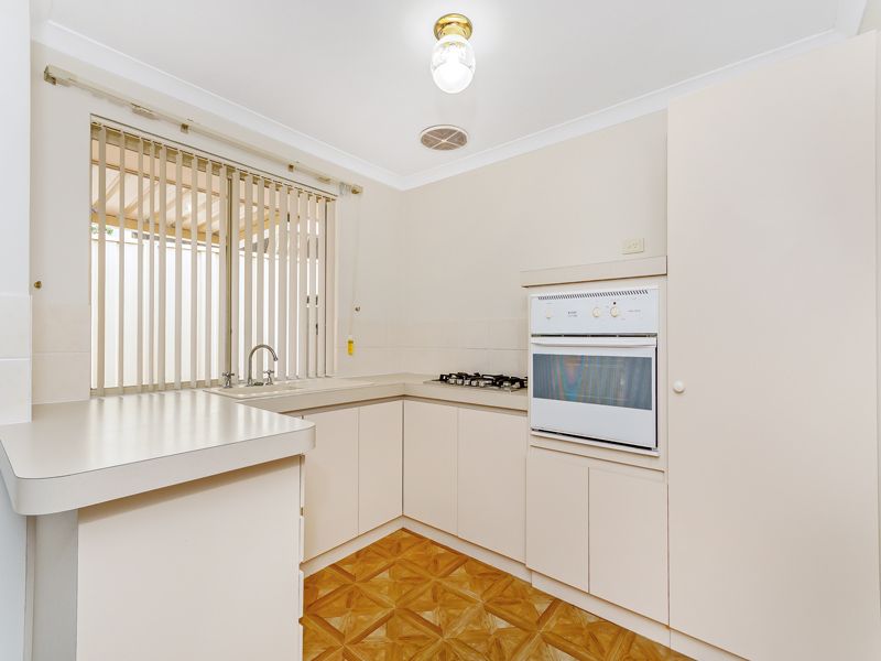 7/16-18 Inverness Court, Cooloongup WA 6168, Image 2