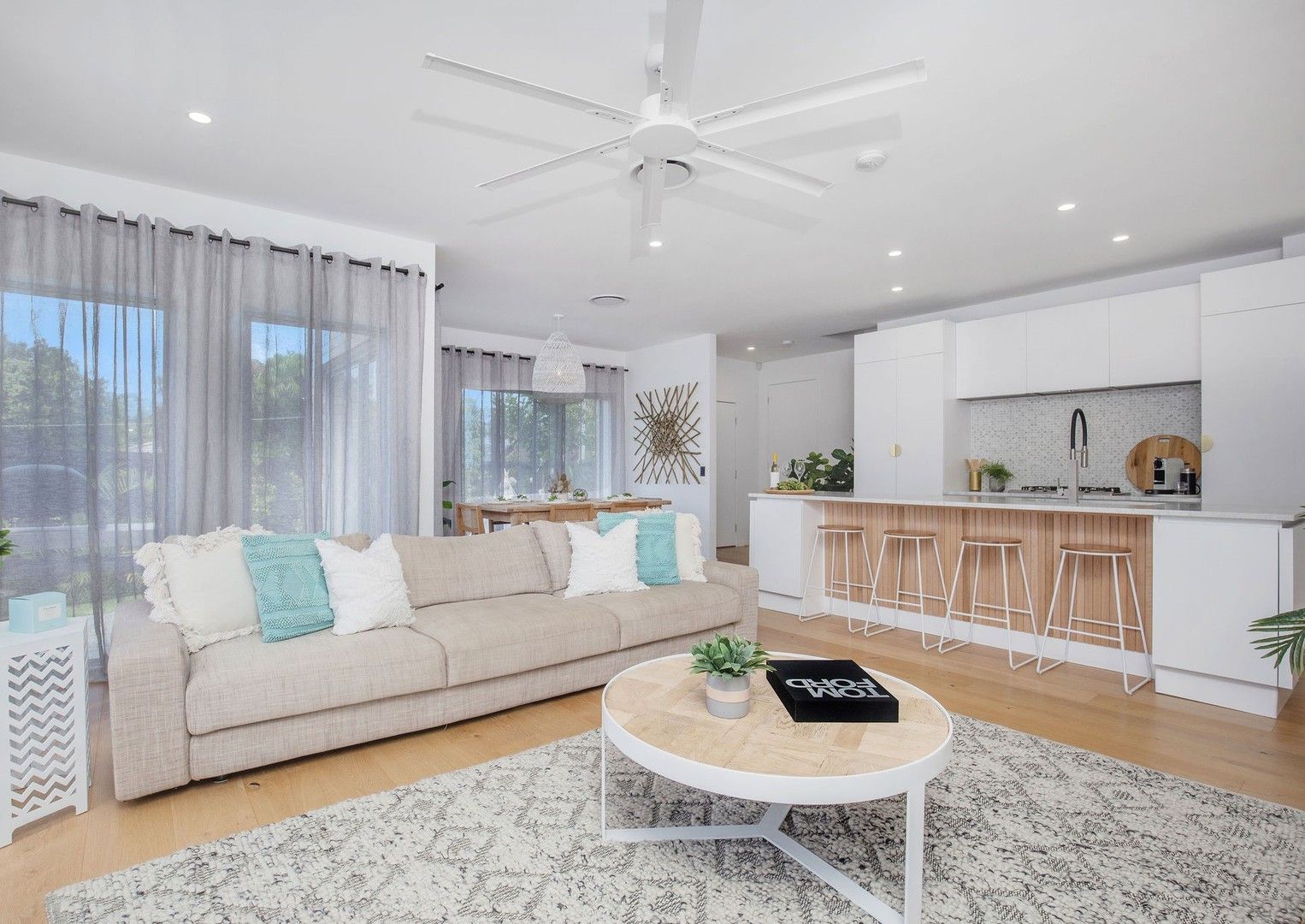 3 bedrooms House in 3 Enid Street SOUTHPORT QLD, 4215