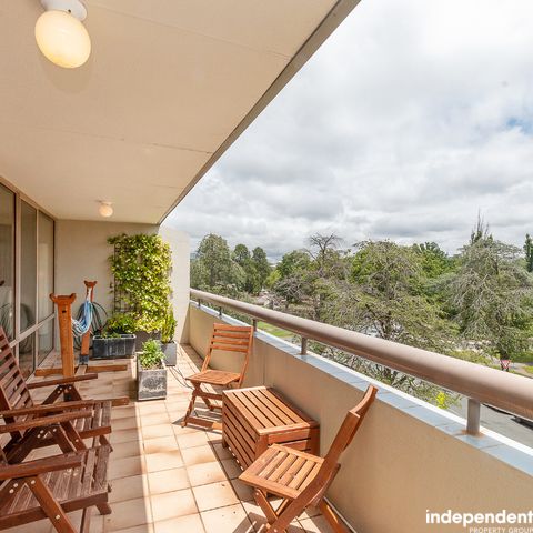 5c/2 Currie Crescent, Griffith ACT 2603, Image 2
