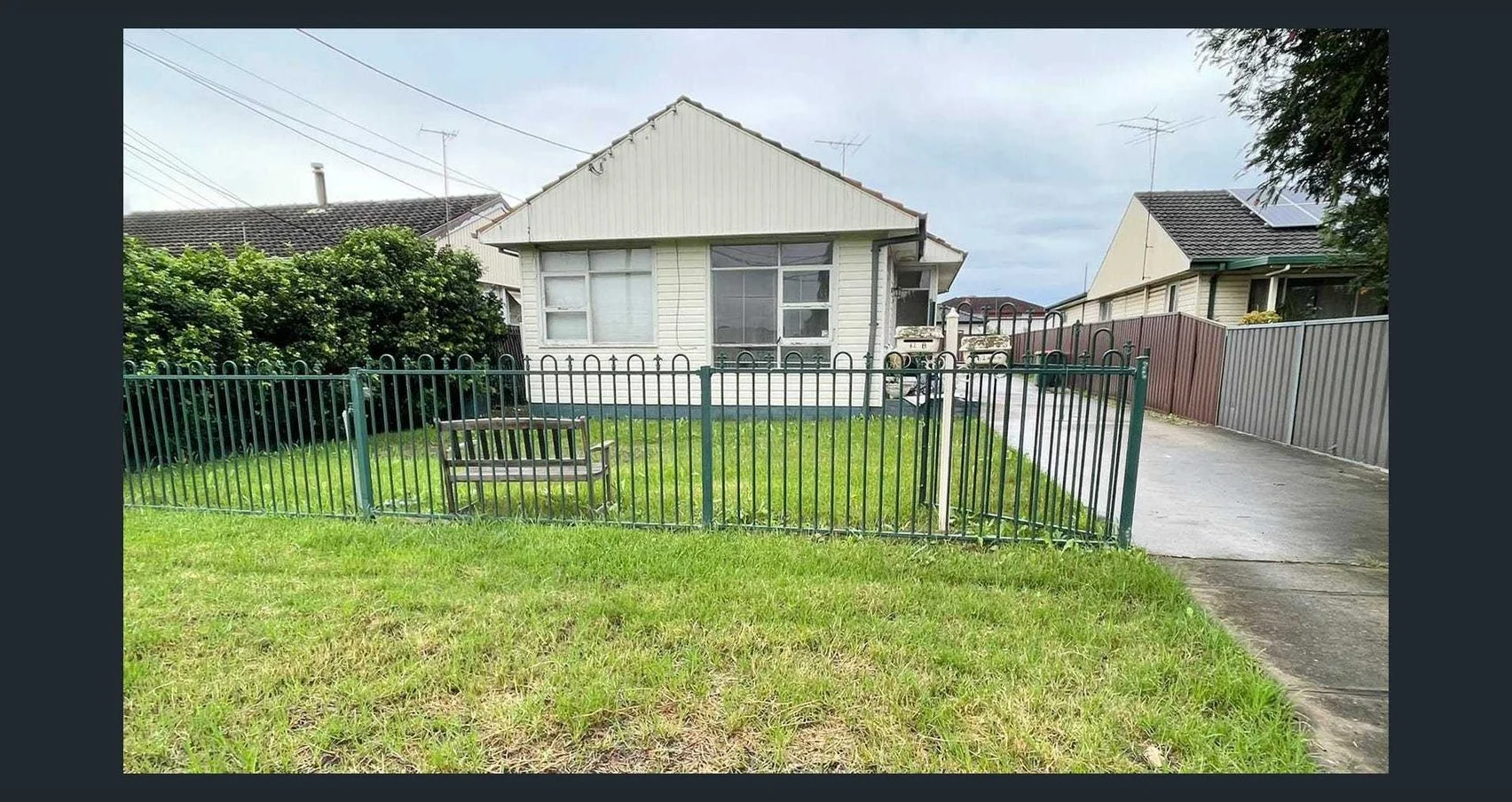 62 Chifley Street, Smithfield NSW 2164