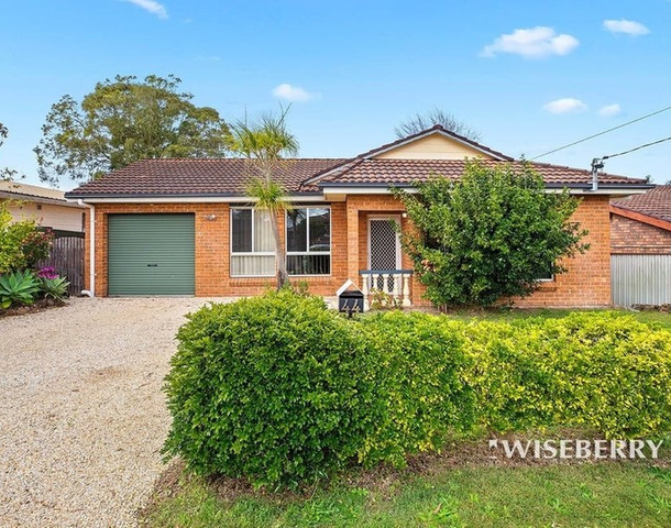 44 Dale Avenue, Chain Valley Bay NSW 2259