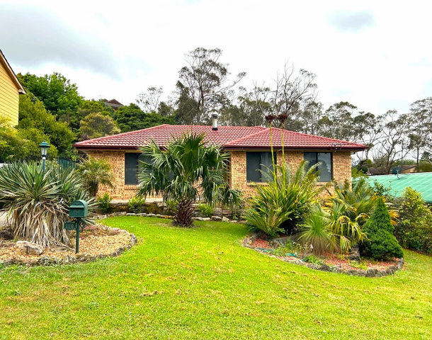 100 Hall Parade, Hazelbrook NSW 2779