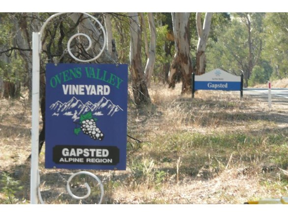 3766 Great Alpine Road, Gapsted VIC 3737