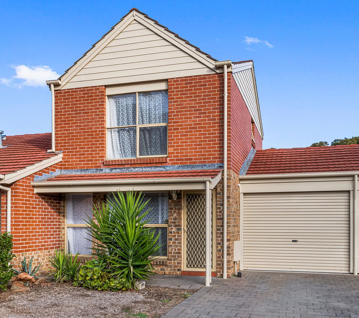 2 bedrooms Townhouse in 7/10 Tim Hunt Way PETERHEAD SA, 5016