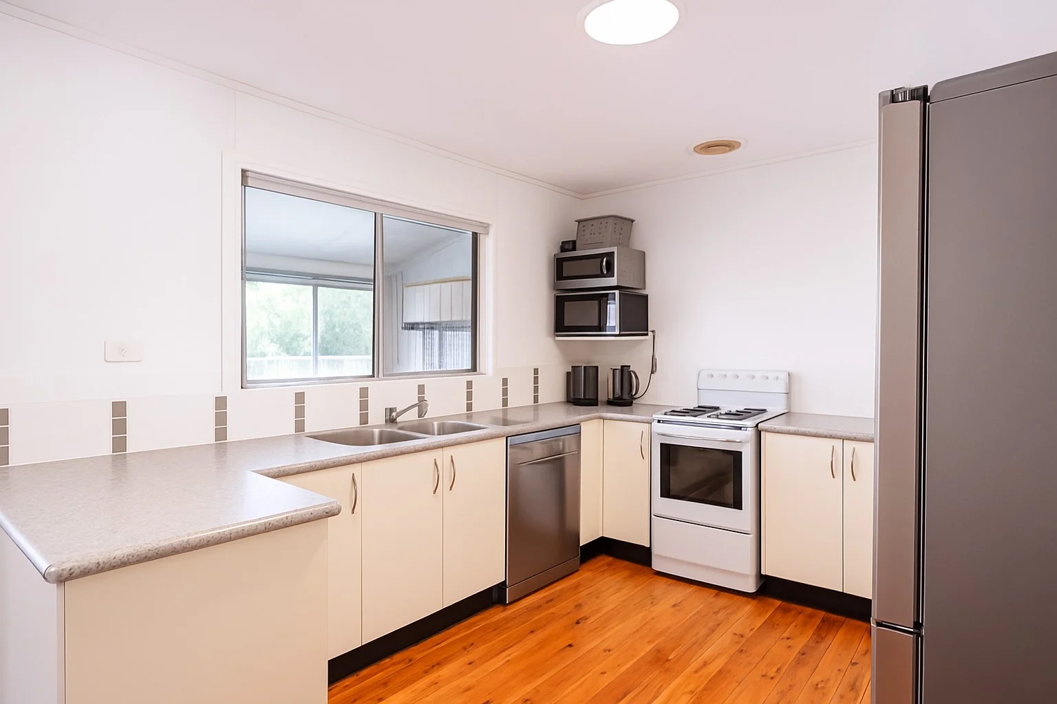 Additional image 5 of 27 Myall Street, Tea Gardens NSW 2324