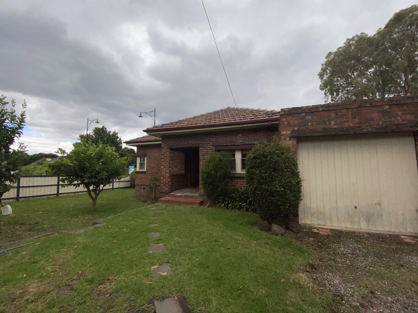 2 bedrooms House in 36 High Street MONT ALBERT VIC, 3127