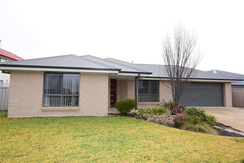 21 Moonstone Drive, Orange Property History & Address Research Domain