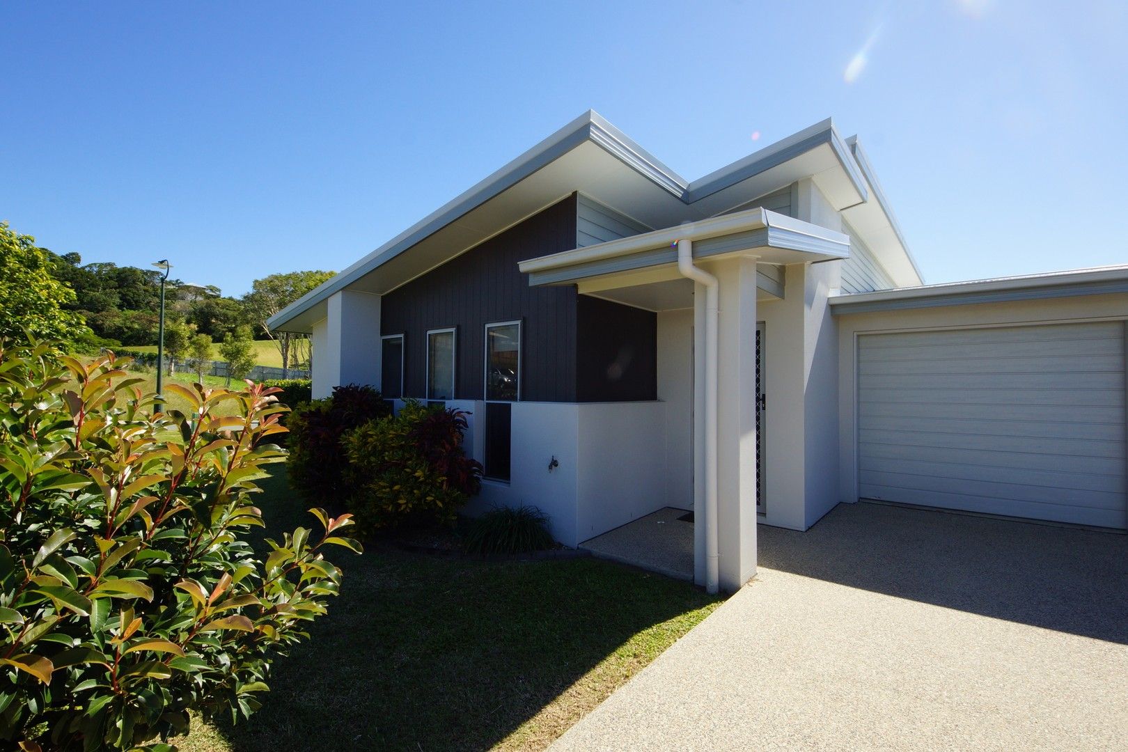 2 bedrooms Semi-Detached in 1/1 Anderson Court RURAL VIEW QLD, 4740