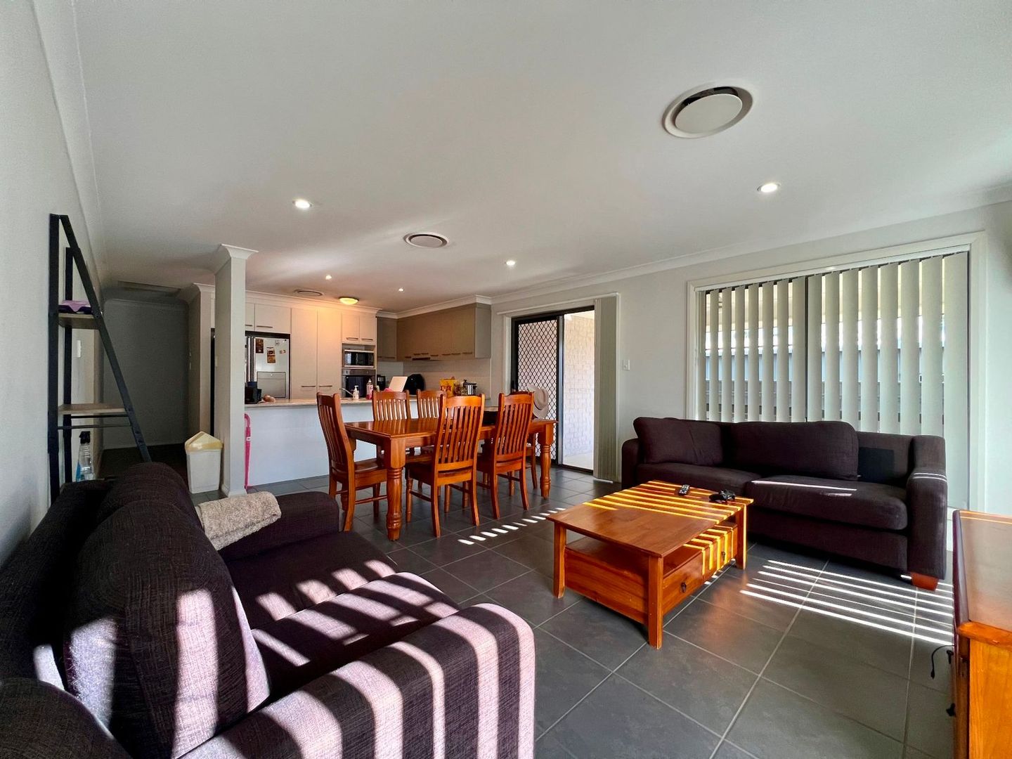 B/7-9 Gower Street, Chinchilla QLD 4413, Image 2