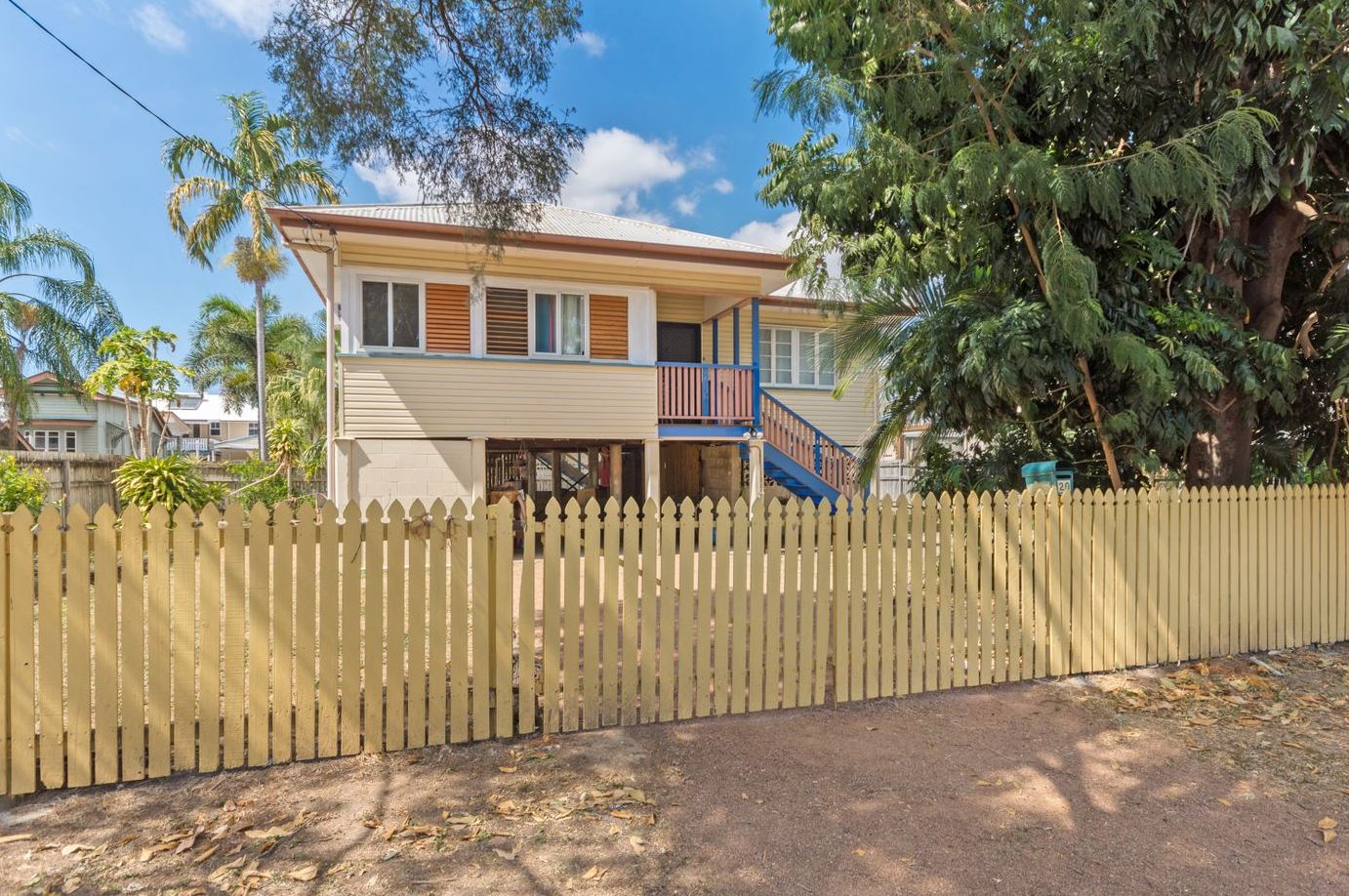3 bedrooms House in 20 Sooning Street HERMIT PARK QLD, 4812