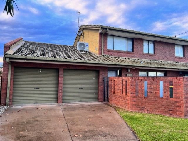 3 bedrooms Townhouse in 1/382 Deakin Avenue MILDURA VIC, 3500