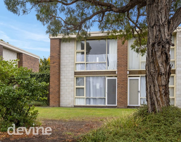 6/3 Clifford Court, Howrah TAS 7018