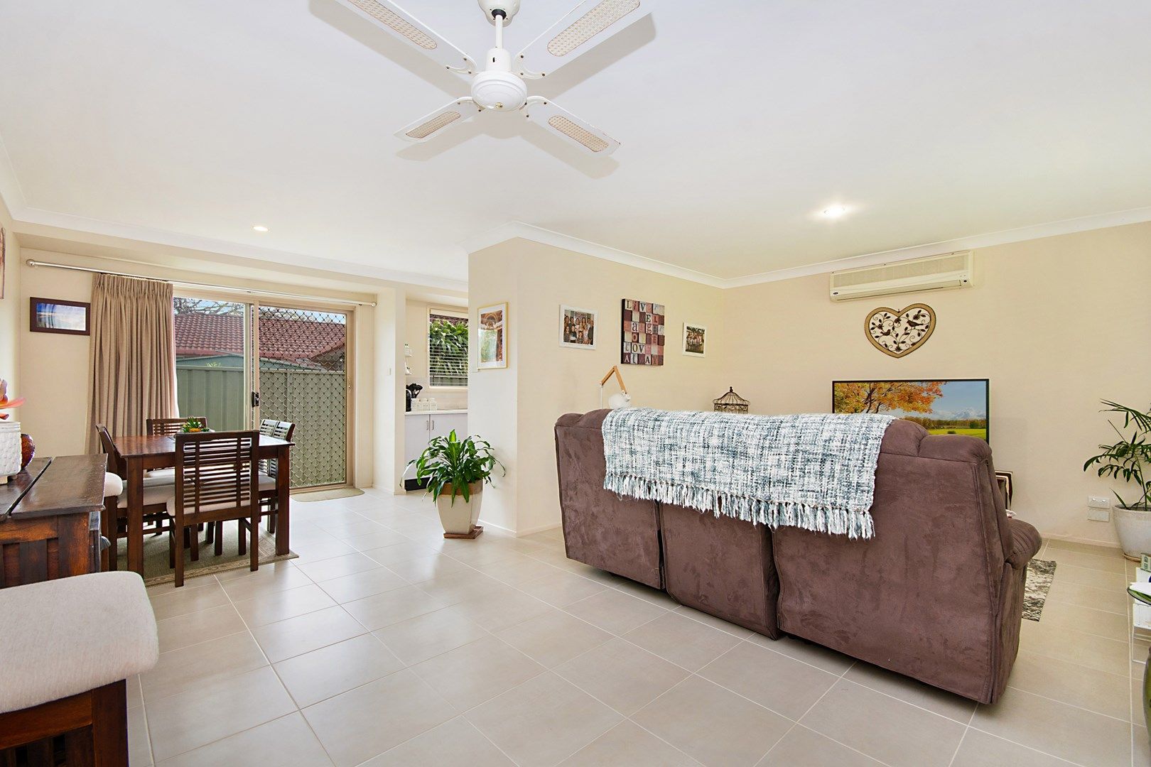 1/4 Toona Place, Yamba NSW 2464, Image 0