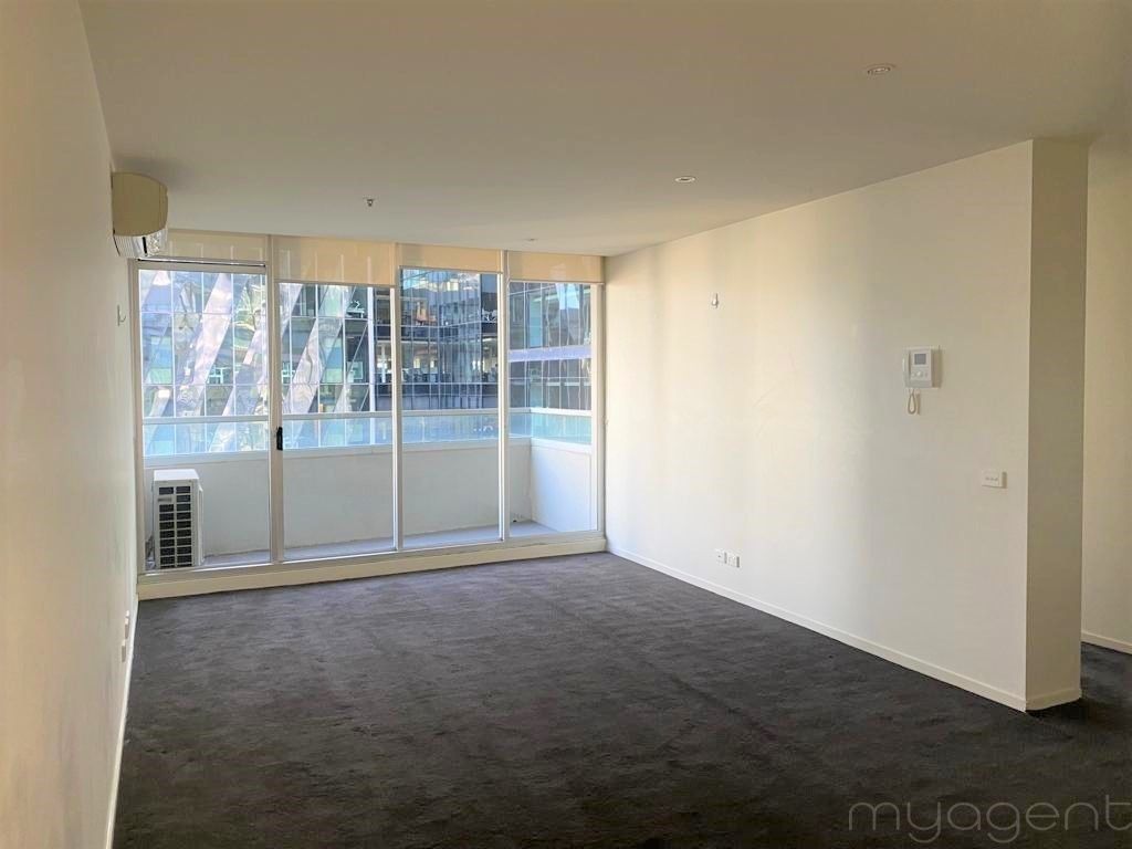 1612/8 McCrae Street, Docklands VIC 3008, Image 2