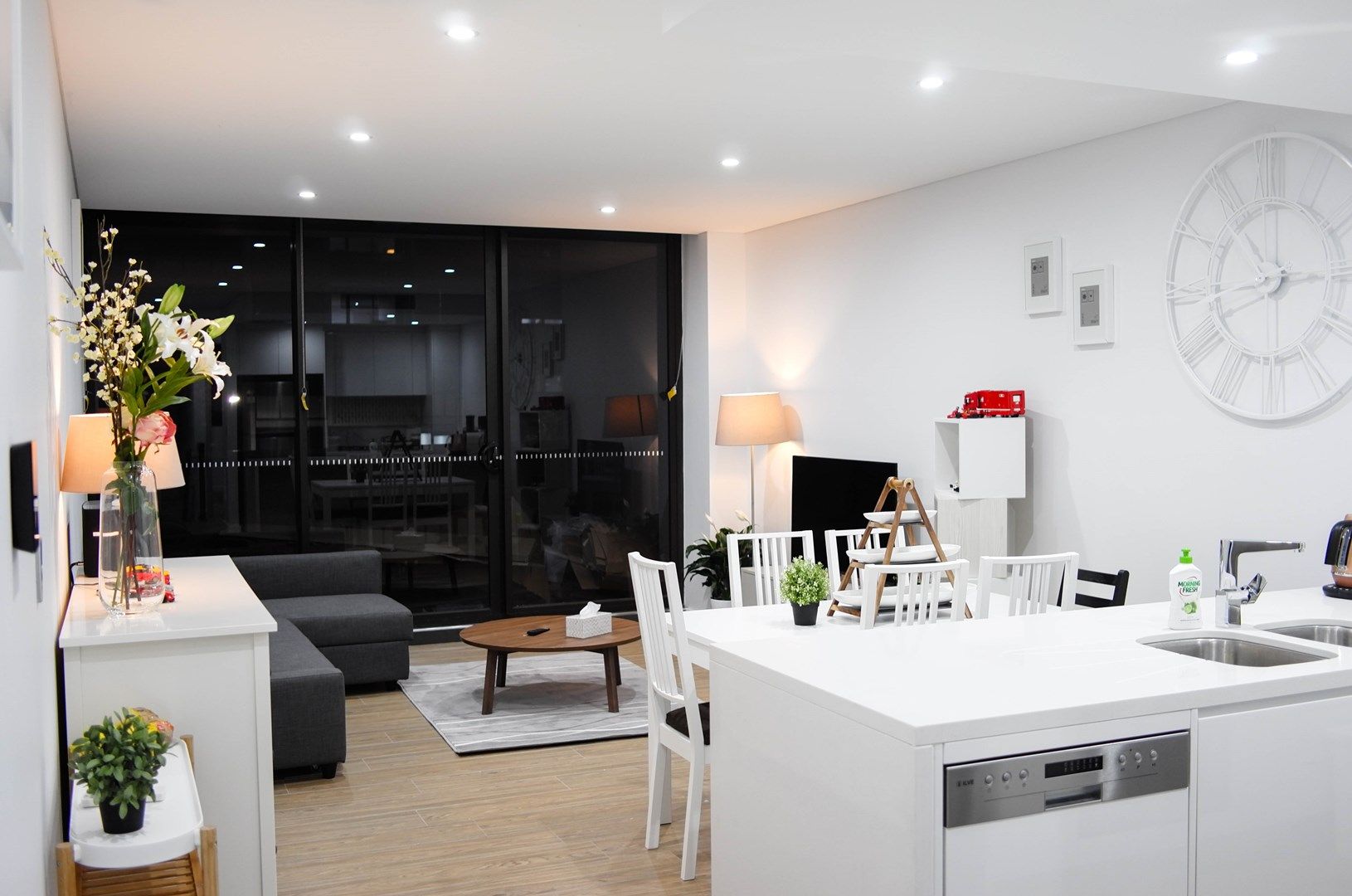 3 bedrooms Apartment / Unit / Flat in 137/349 George St WATERLOO NSW, 2017