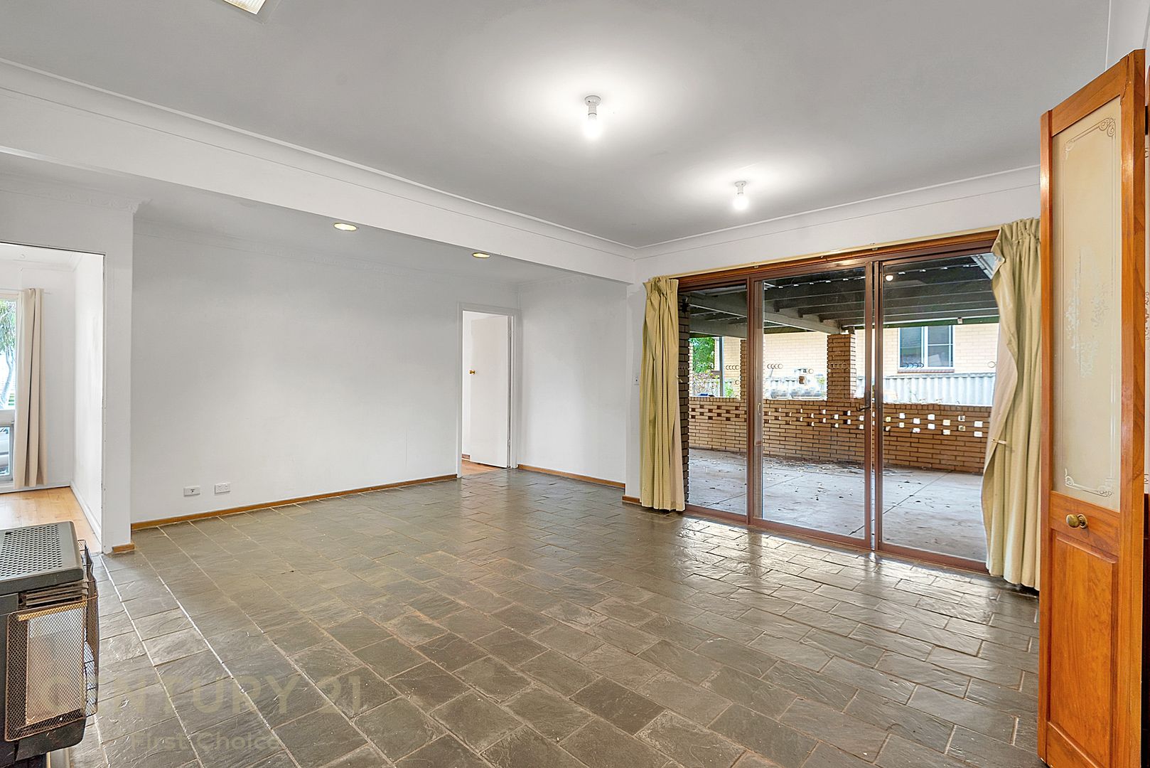 9 Eucalypt Parade, St Agnes SA 5097, Image 2