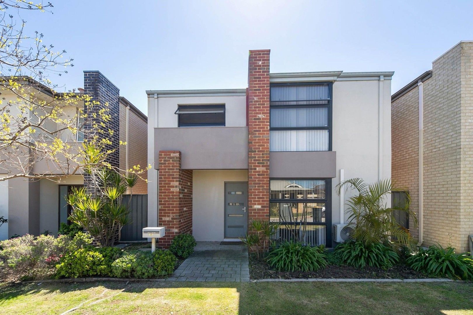 30/1 Pitta Corner, Success WA 6164, Image 0