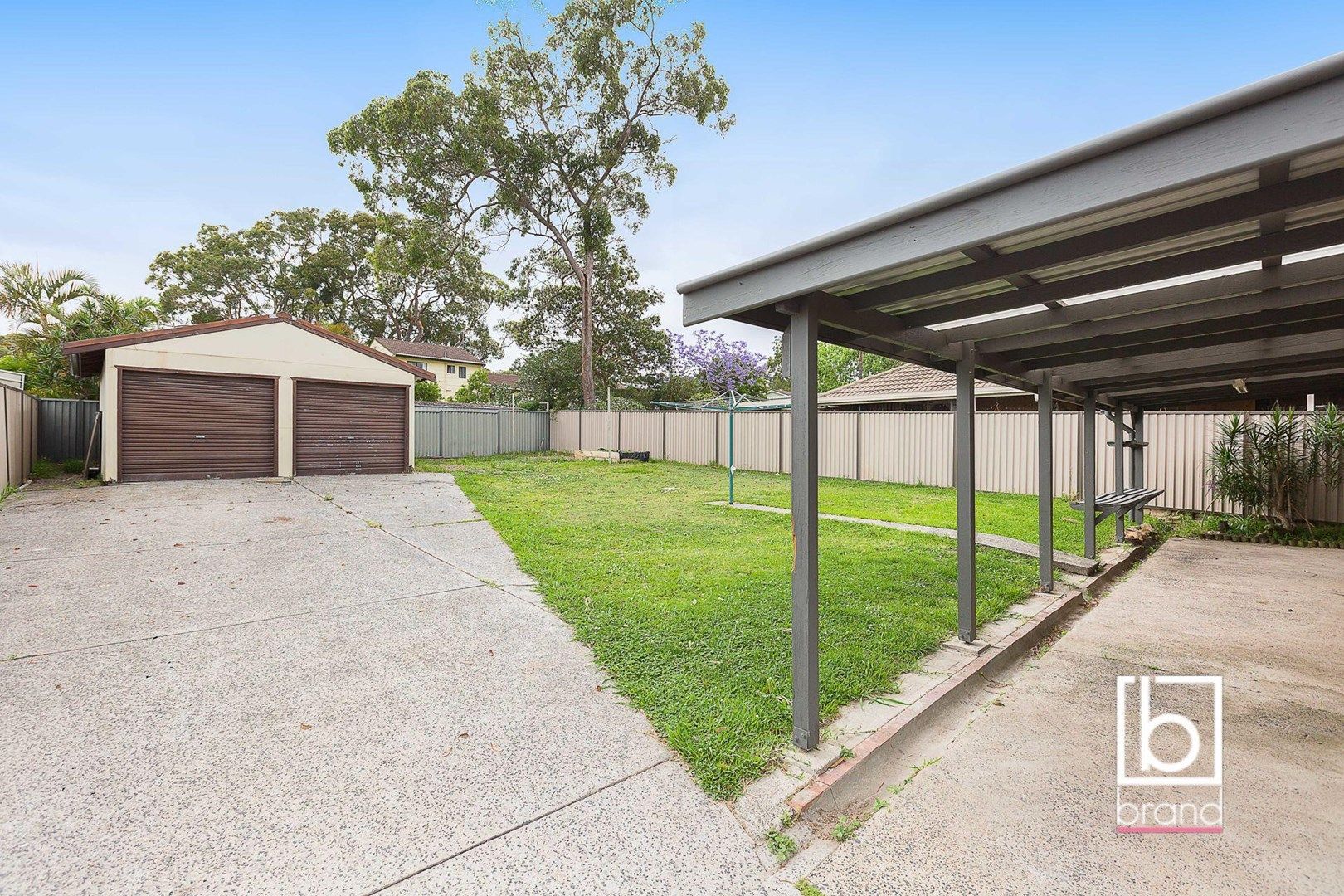 33 Campbell Parade, Mannering Park NSW 2259, Image 0