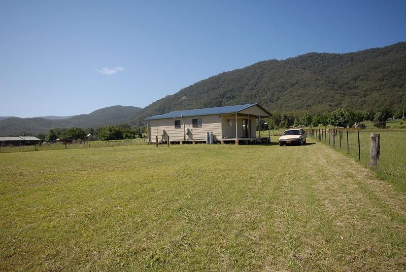 563 Hospital Hill, ARALUEN NSW 2622, Image 0