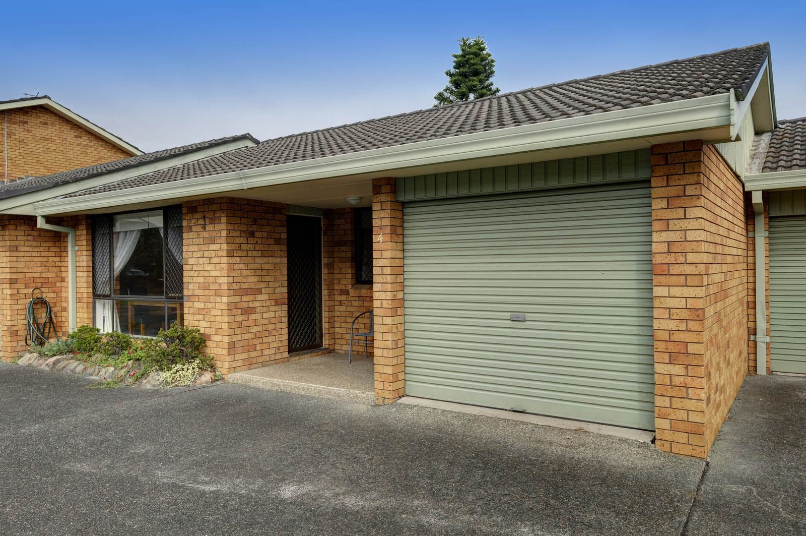 4/105109 Macintosh Street, Forster Property History & Address