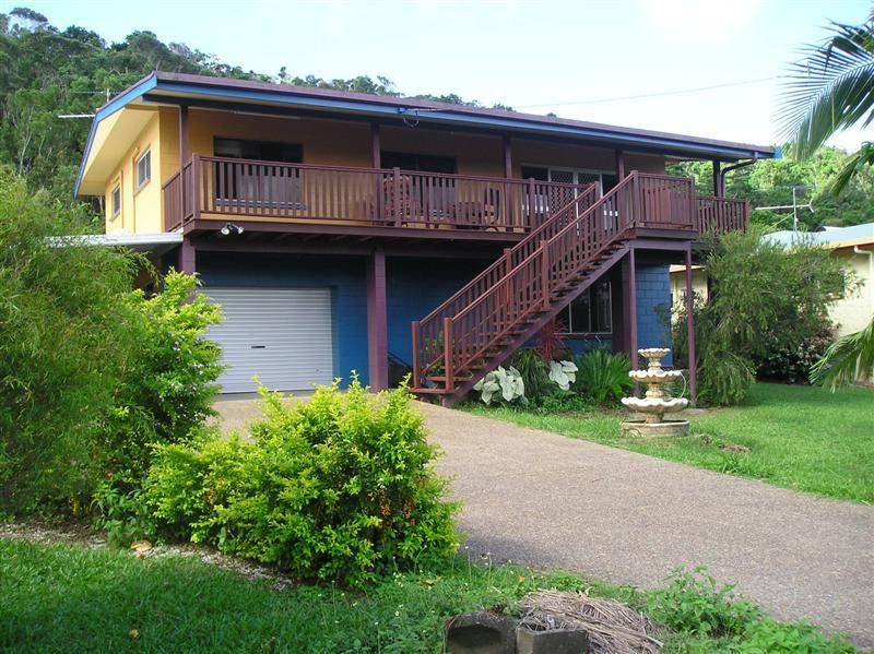 825b Johnstone Street, Mourilyan Harbour Property History & Address