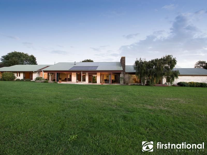 30 Beaconsfield-Emerald Road, DEWHURST VIC 3808, Image 1