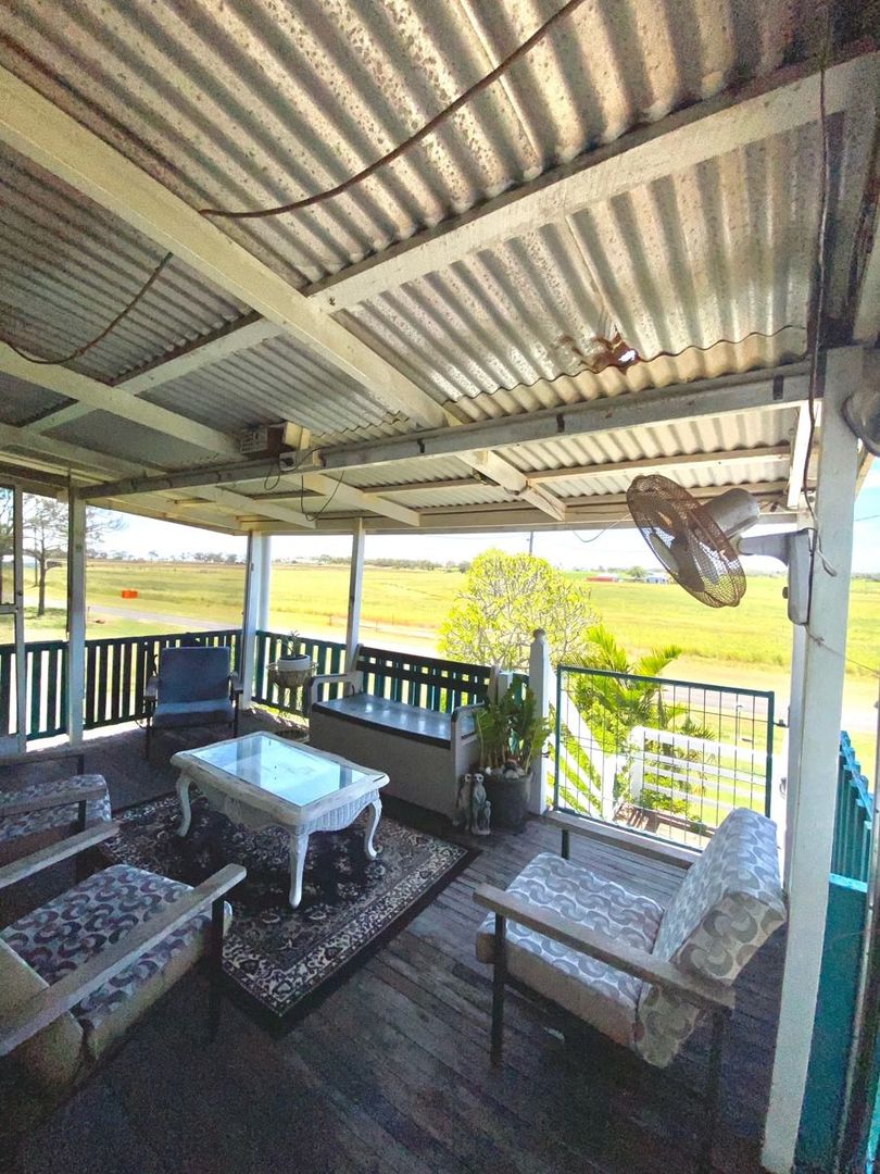 17 Harts road, Elliott Heads QLD 4670, Image 1