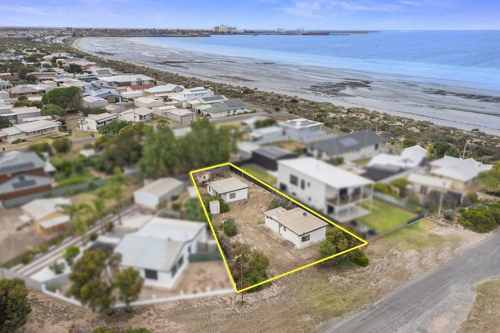 4 Bayview Parade, North Beach SA 5556, Image 0