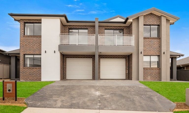 4 bedrooms House in 31B Larkham Street ORAN PARK NSW, 2570