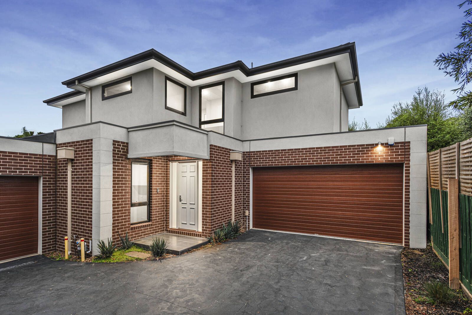 2/5 Barrina Street, Blackburn South VIC 3130, Image 0