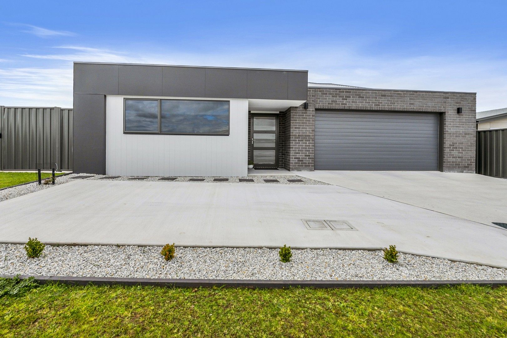 12 Mason Place, Shearwater TAS 7307, Image 1