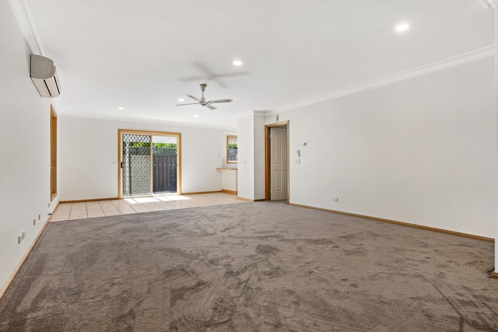 5/11 Toorak Road, Bright VIC 3741, Image 2