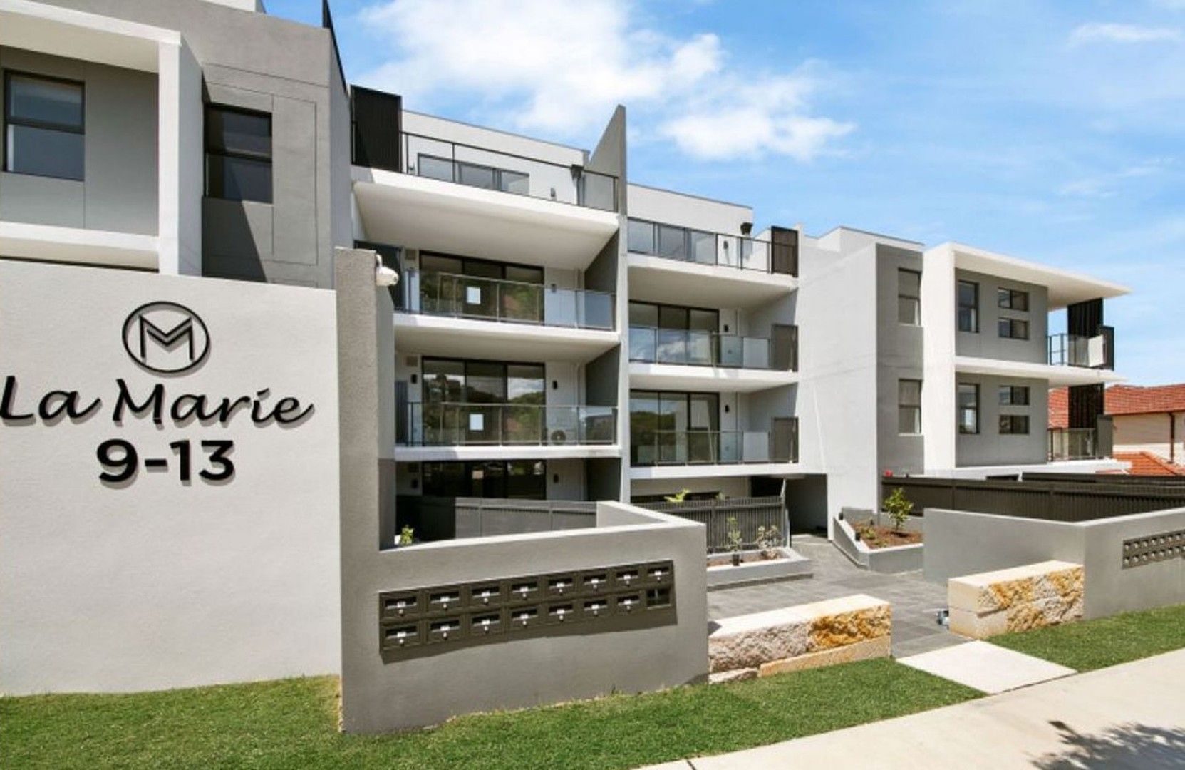 2 bedrooms Apartment / Unit / Flat in 9-13 Patricia St MAYS HILL NSW, 2145