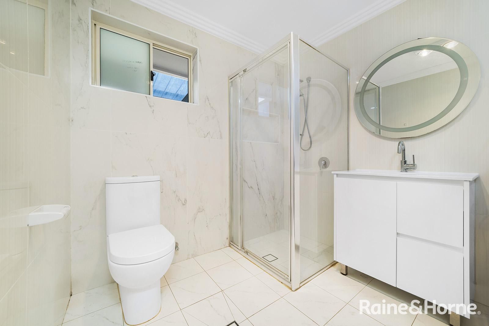 8 Bathurst Street, Wakeley NSW 2176, Image 2