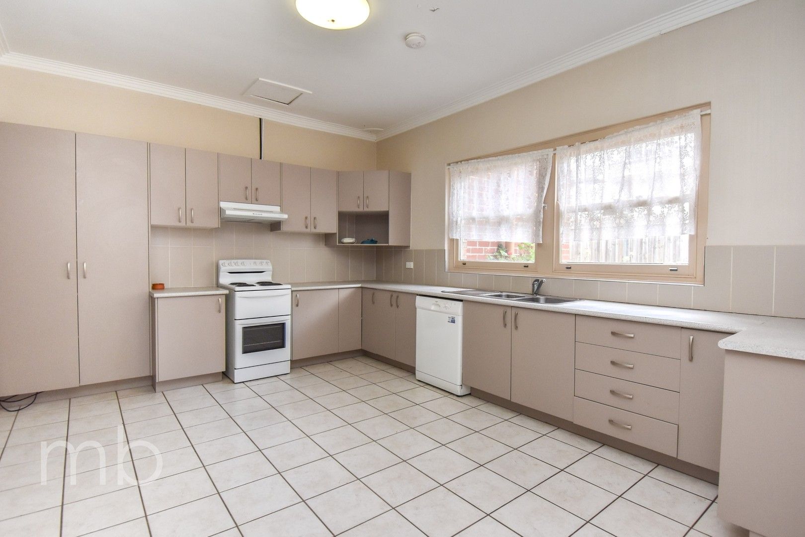 2 bedrooms House in 2/70 Hill Street ORANGE NSW, 2800