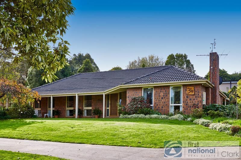 34 Platts Road, BULN BULN VIC 3821, Image 0