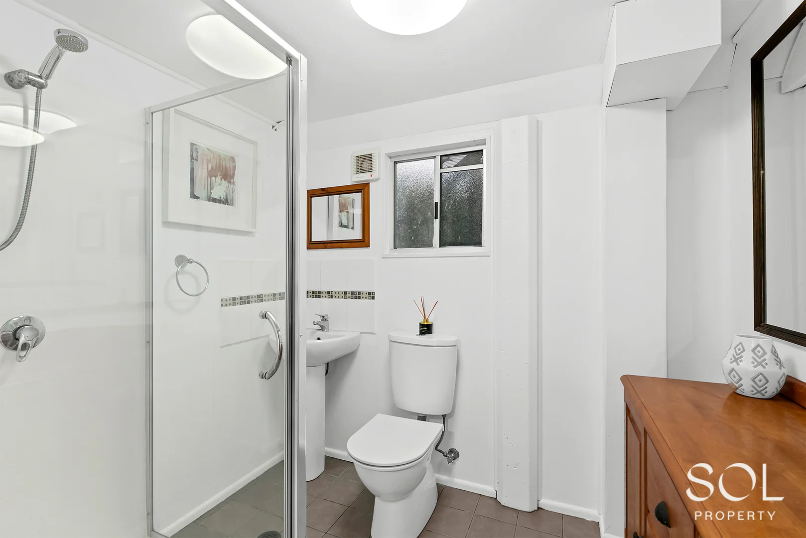 Additional image 21 of 8 Gresford Street, Chermside West QLD 4032