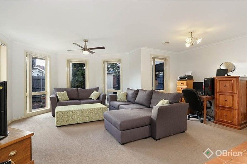 42 Paperbark Drive, Mount Martha VIC 3934 House For Rent Domain