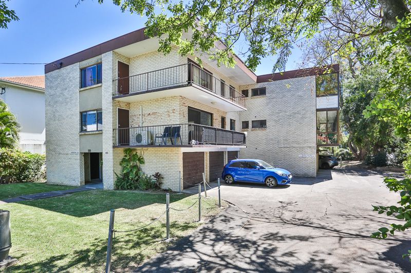 3 bedrooms Apartment / Unit / Flat in 6/222 Sir Fred Schonell Drive ST LUCIA QLD, 4067