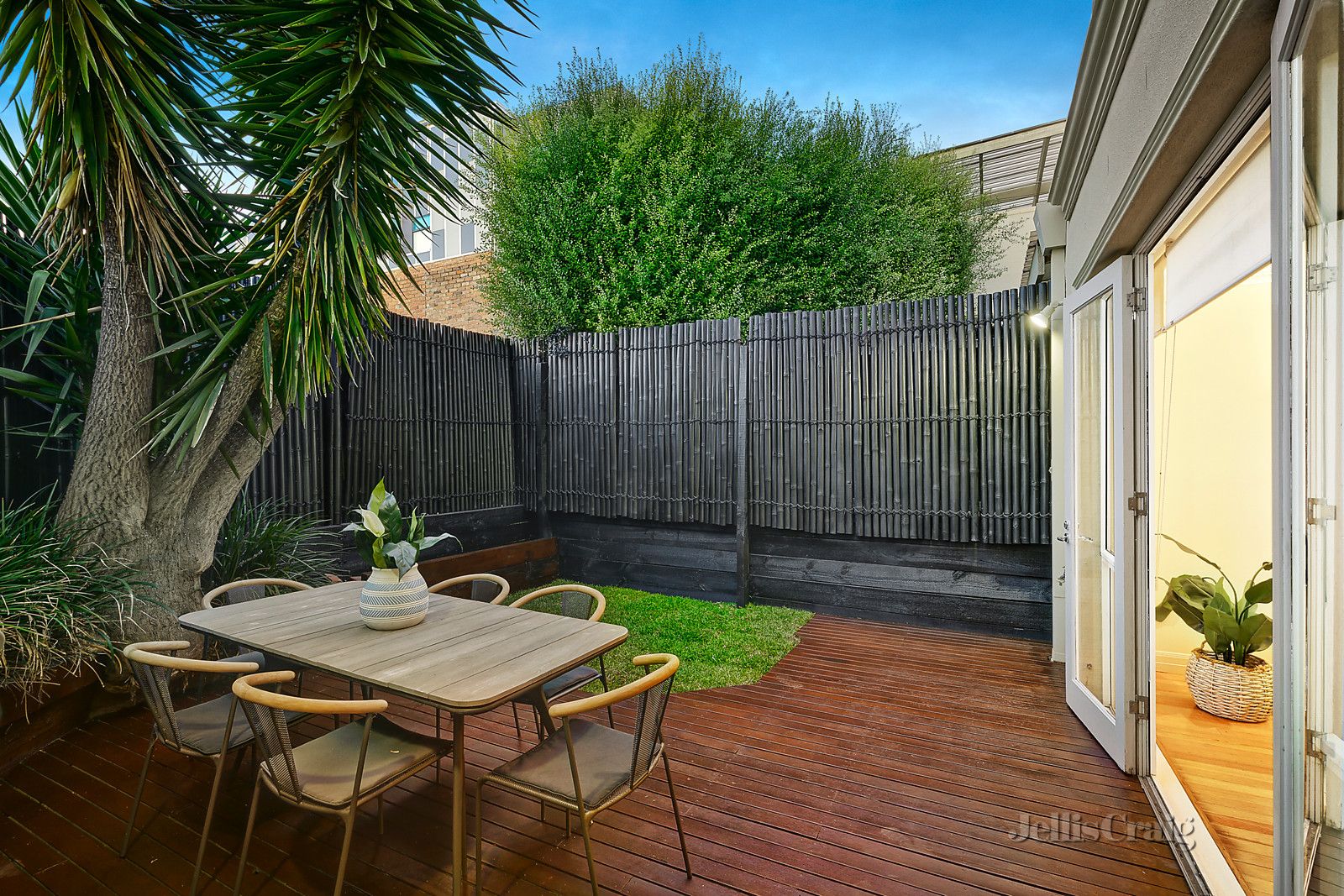 4/127 St Andrews Street, Brighton VIC 3186, Image 2