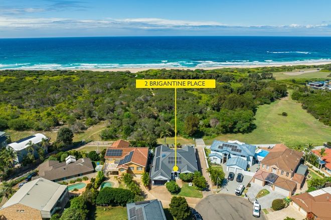 Picture of 2 Brigantine Place, CAVES BEACH NSW 2281