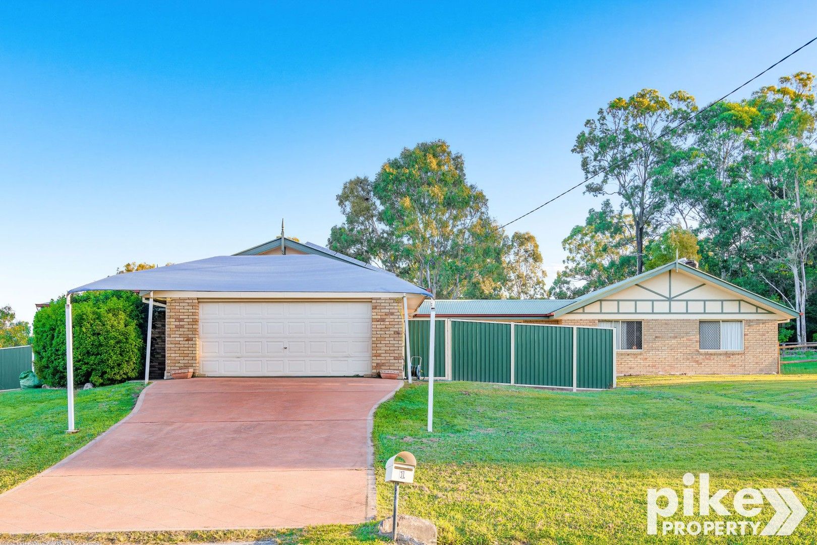 6 bedrooms Rural in 212 Petersen Road MORAYFIELD QLD, 4506