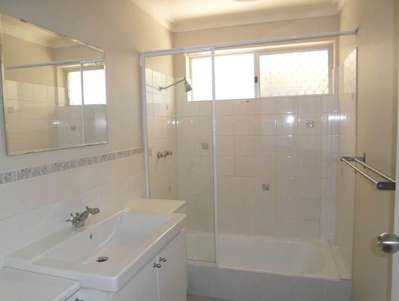 3 bedrooms House in 9 Cotton Crescent BULL CREEK WA, 6149