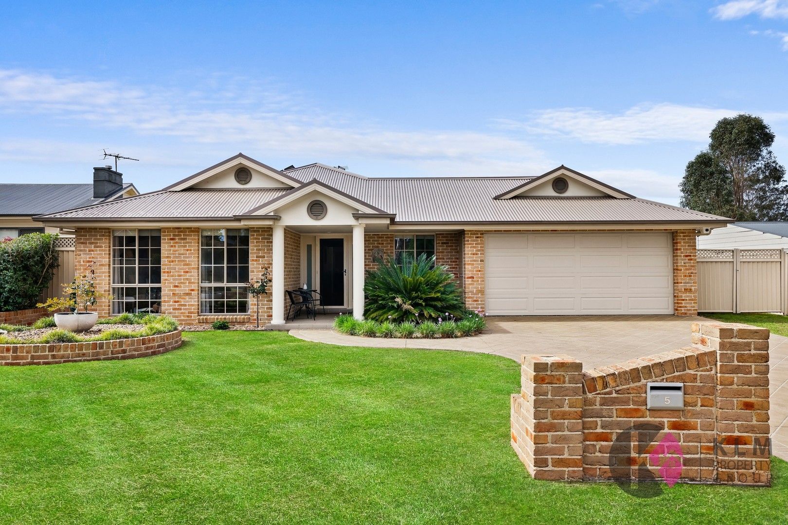 5 bedrooms House in 5 Fitzroy Street WILTON NSW, 2571