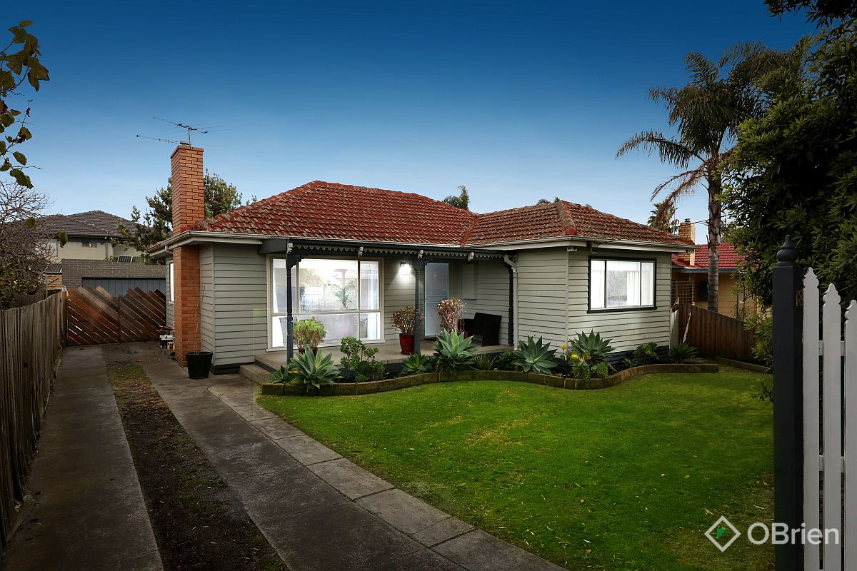 18 Ashbrook Court, Oakleigh South VIC 3167, Image 0