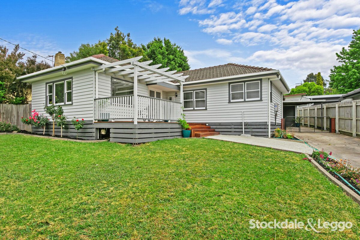 3 bedrooms House in 3 Hyde Park Road TRARALGON VIC, 3844