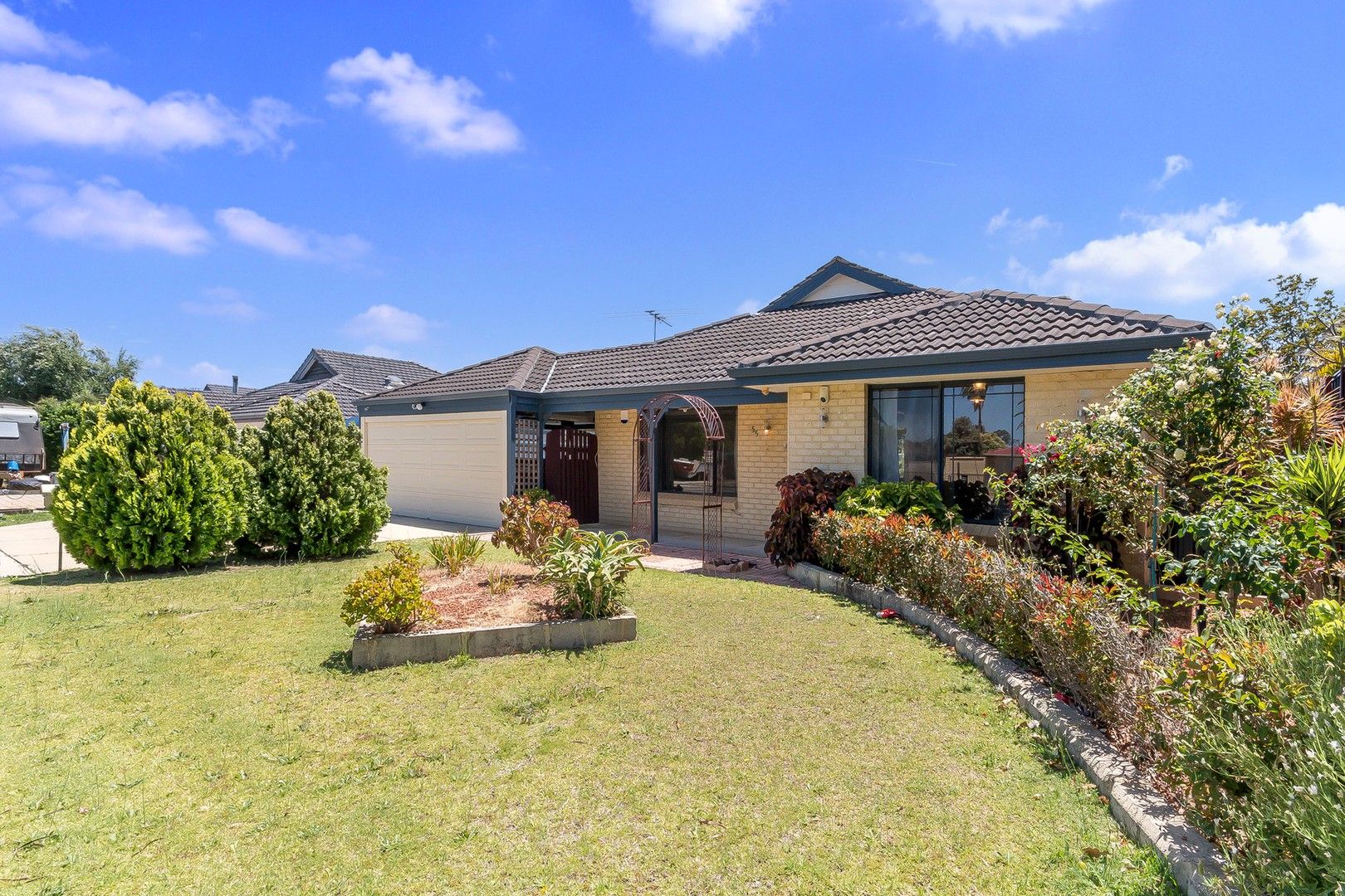 4 bedrooms House in 55 Seville Drive SEVILLE GROVE WA, 6112