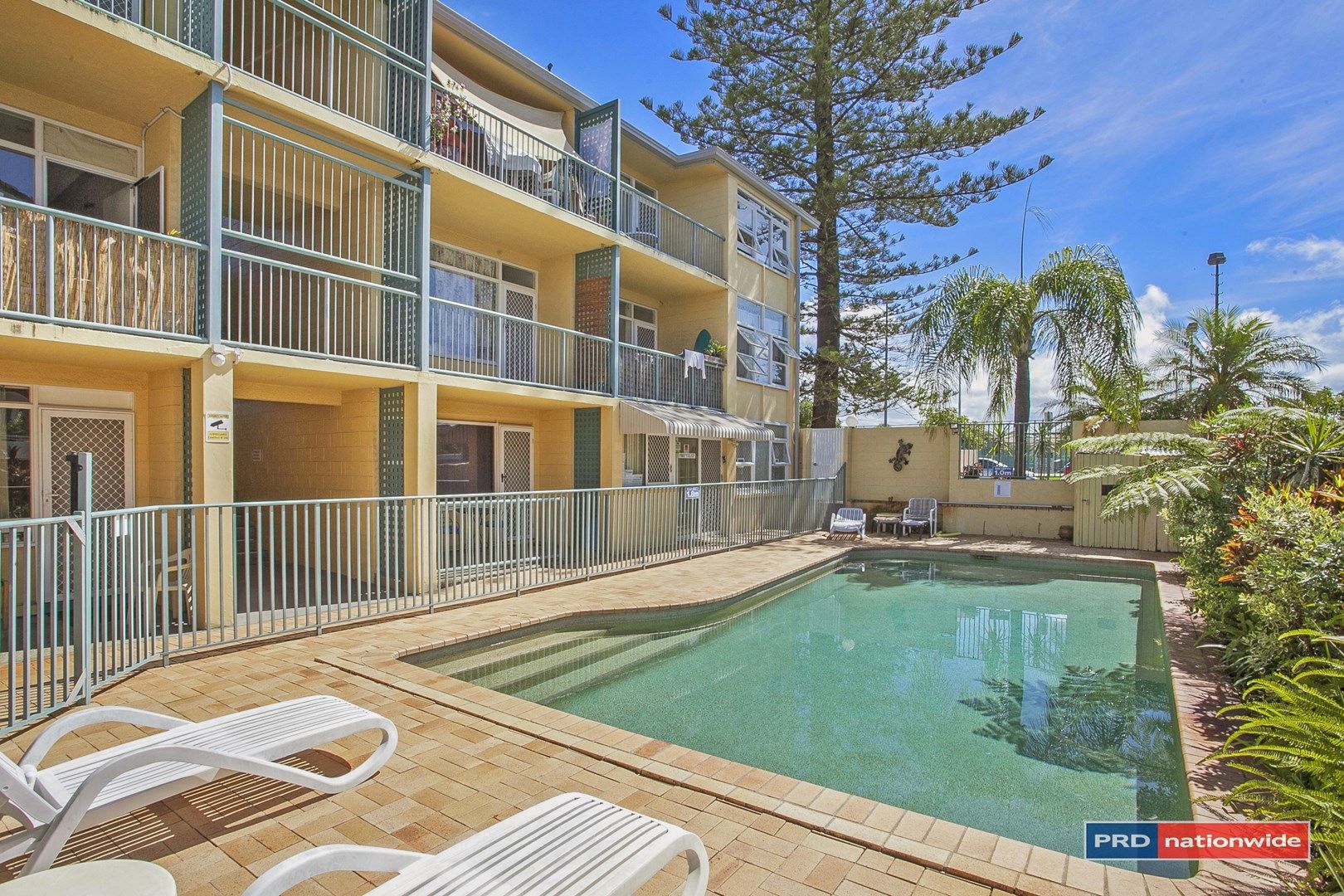 4/3 Redondo Ave, Miami QLD 4220, Image 0