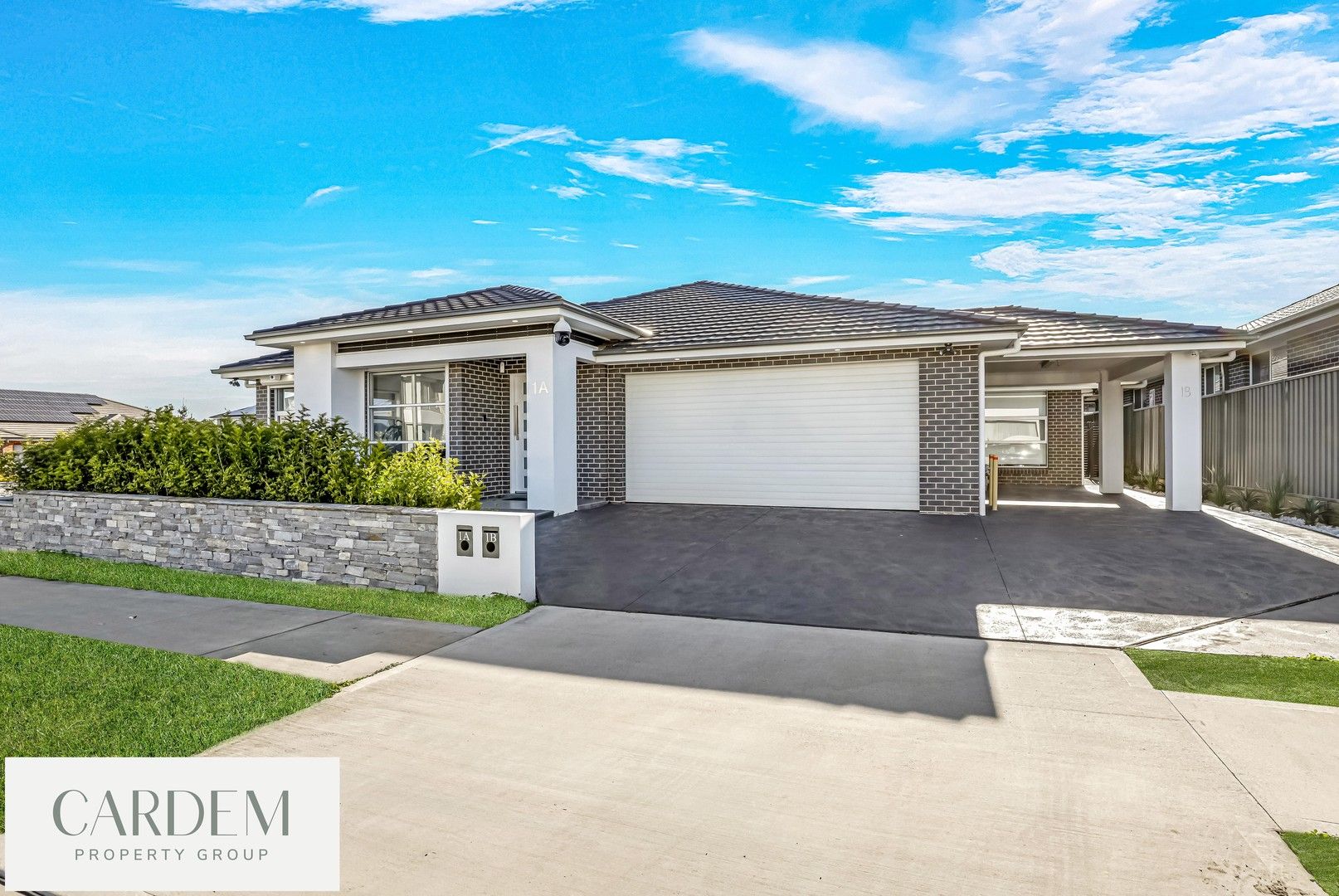 5 bedrooms House in 1A Ewing Loop ORAN PARK NSW, 2570